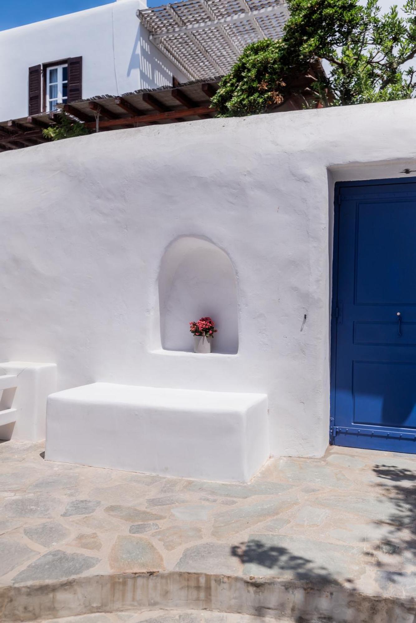 Olive Tree & Capari Mykonos Town Homes & Apartments With Pool! Экстерьер фото